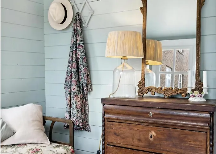 Вилла Unique With History In Bornholm